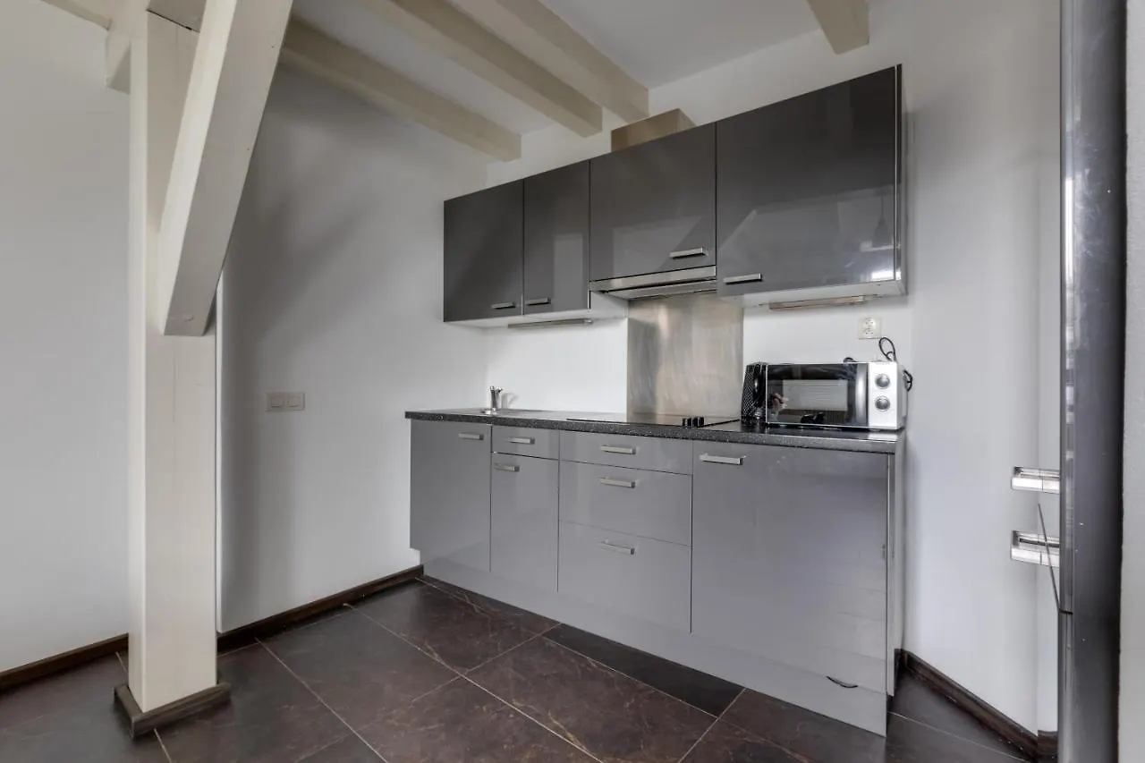 Spacious Stylish Attic In The Heart Of The Center - Karlovo براغ