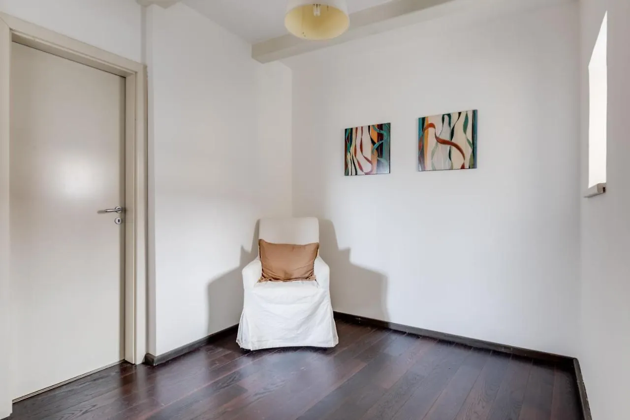 Spacious Stylish Attic In The Heart Of The Center - Karlovo براغ